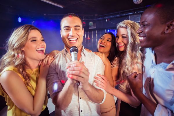 Albany Entertainment